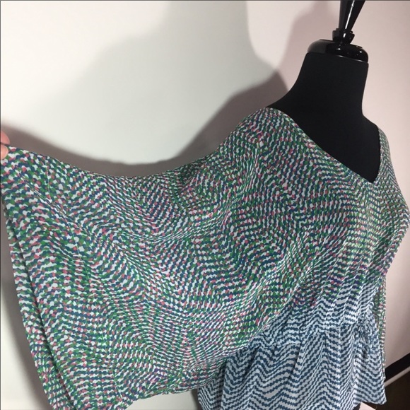 CAbi Arts Tunic Size Small Style #731 - Picture 3 of 8